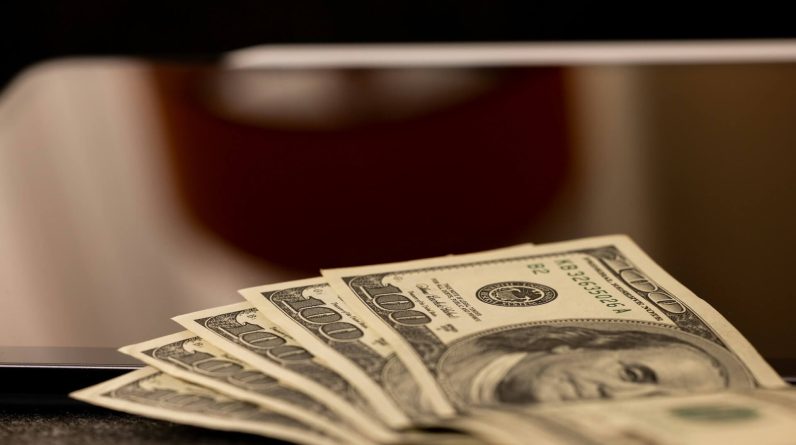 Annuities vs. Bonds